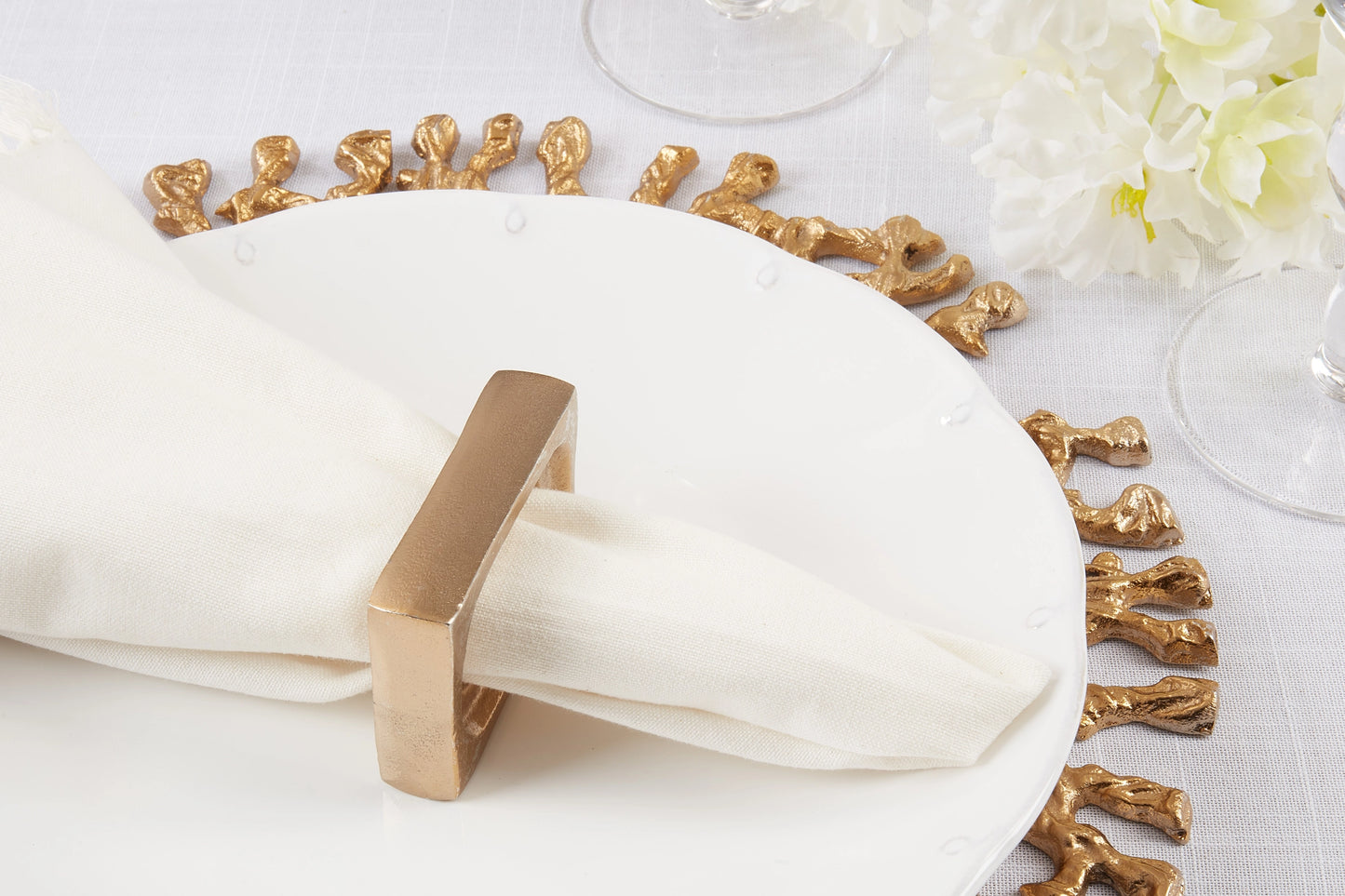 Gold Frame Napkin Ring Set